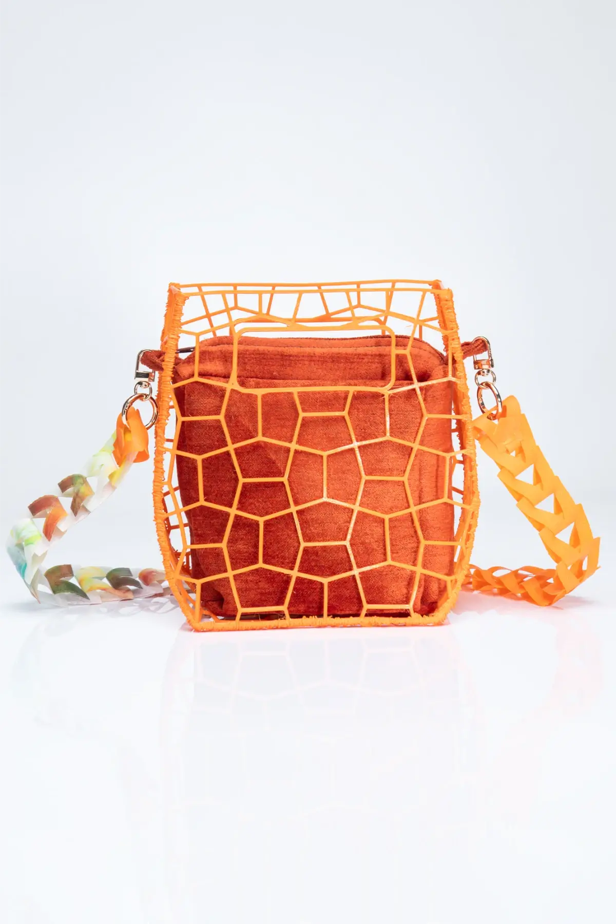 3D-Printed bag Tube Bee - Image 7