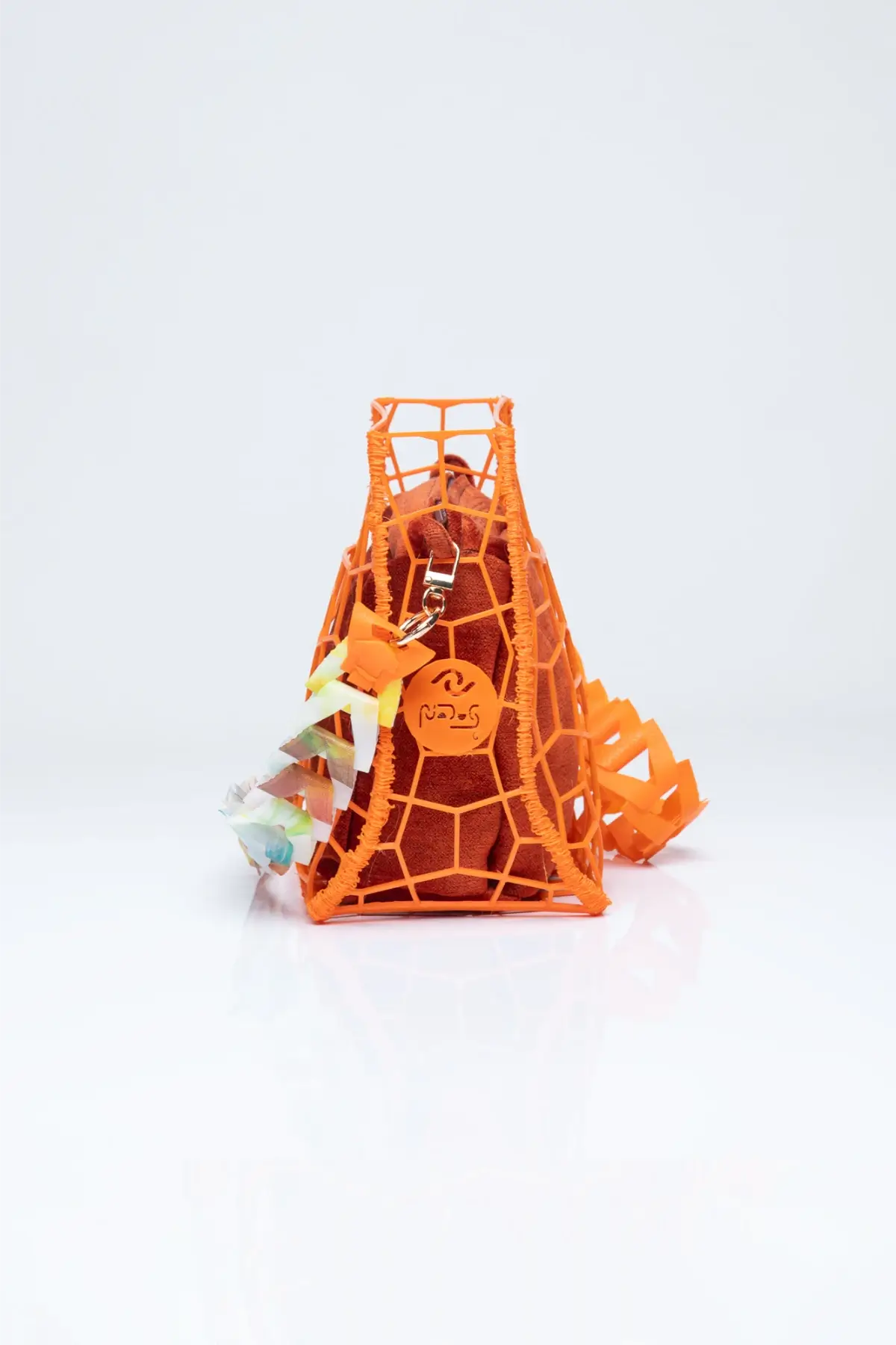 3D-Printed bag Tube Bee - Image 3