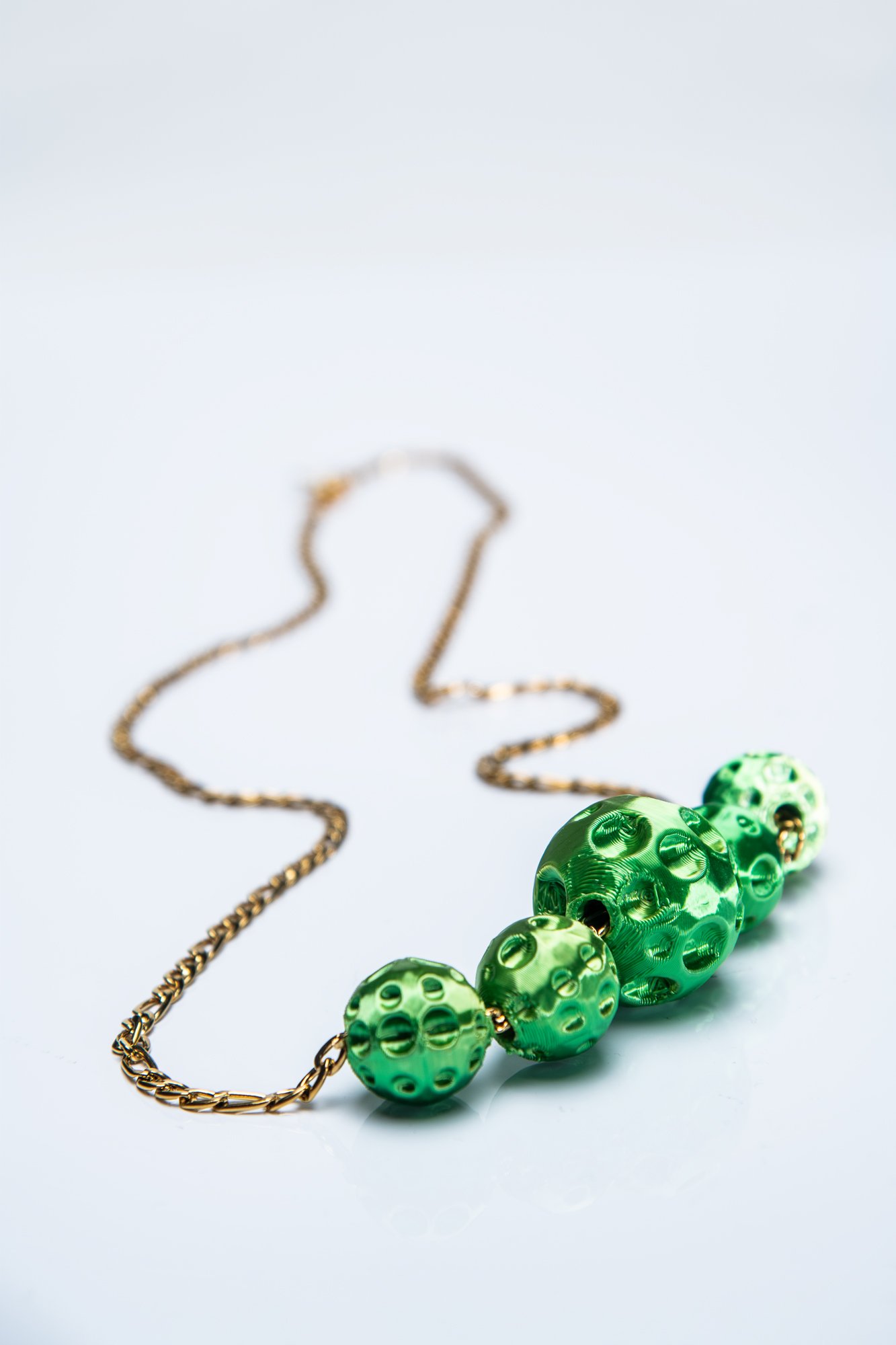 Necklace Moon Lime Pearl Green - Image 3