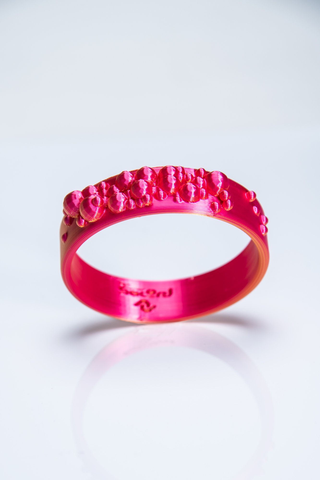 Bubble Bracelet Fuchsia Aura - Image 2