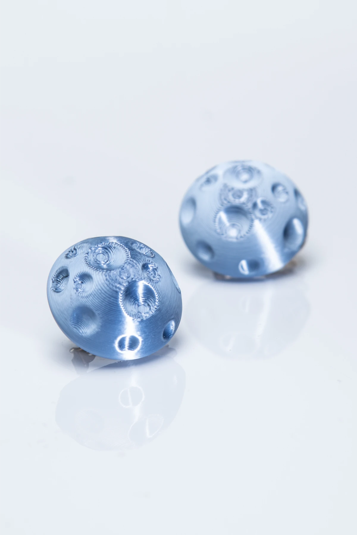 Mengua 3D printed earrings in sky blue – lightweight eco earrings