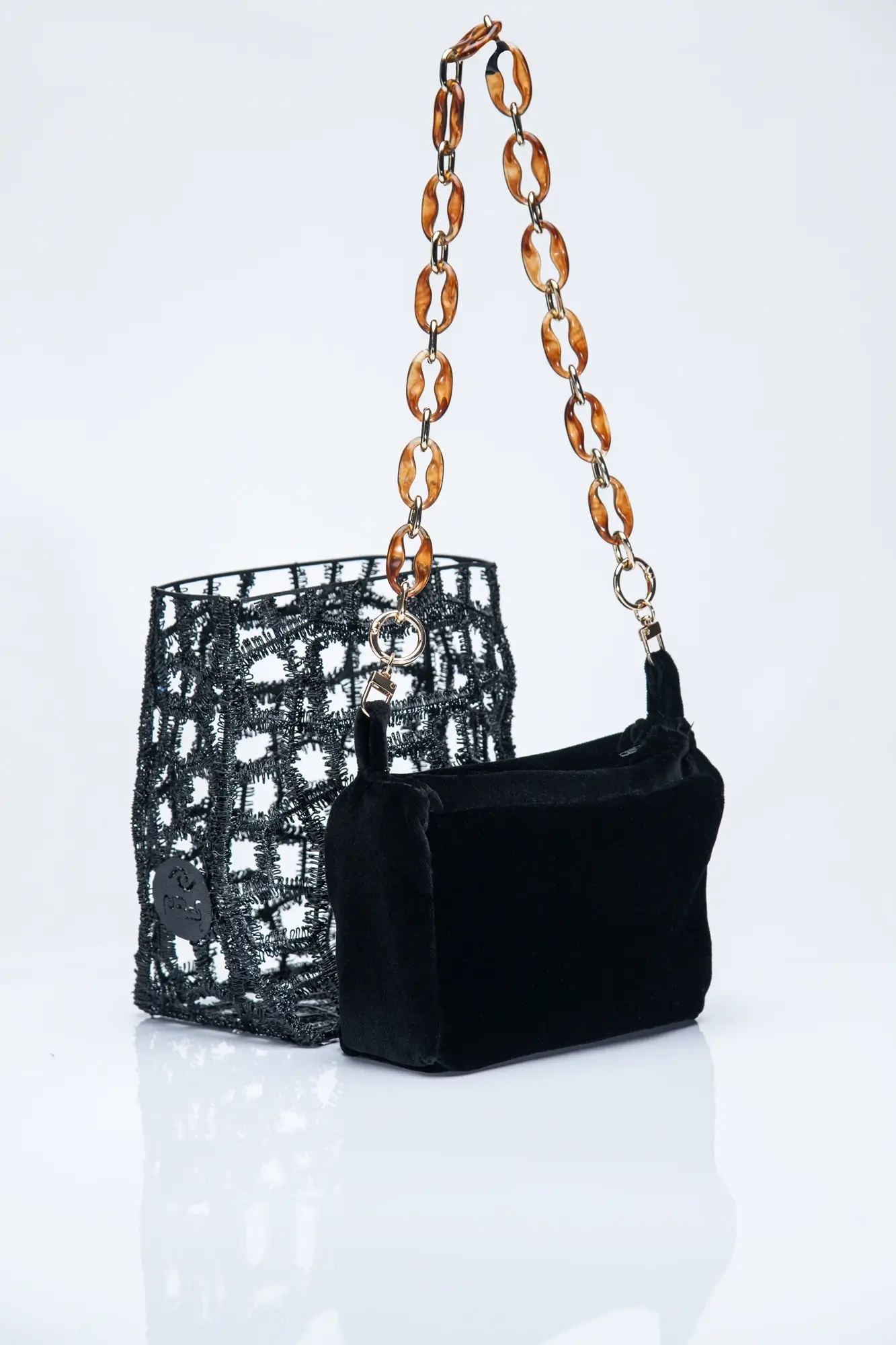 3D-Printed bag Tube Classic Black - Image 6