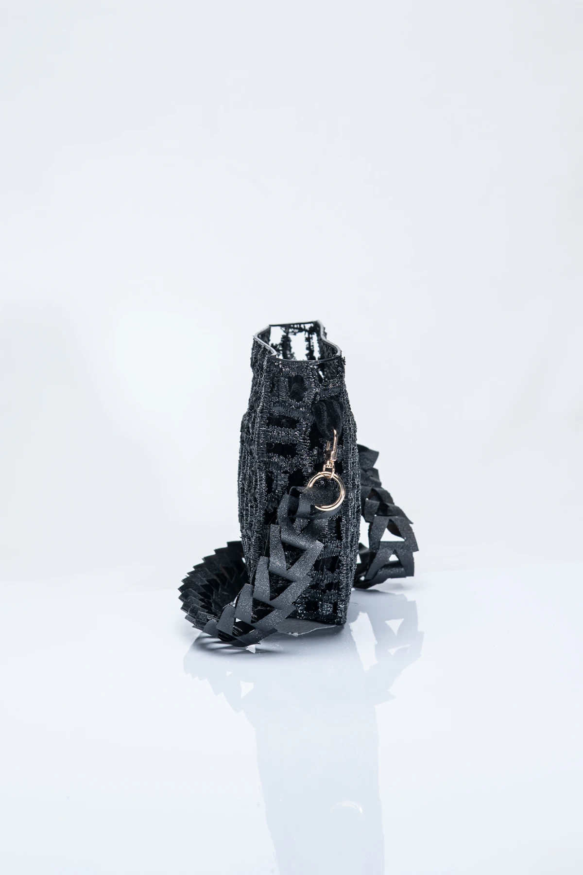 3D-Printed bag Moon Origin Black - Image 3