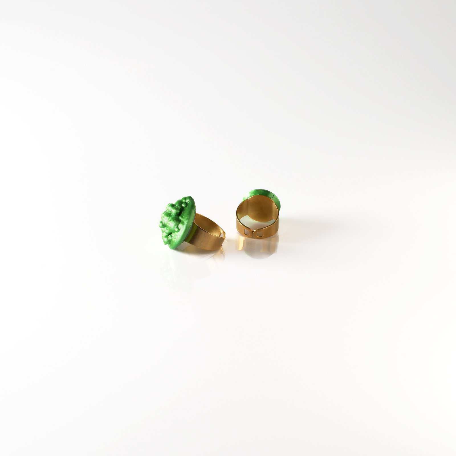Star Dust ring Emerald Orbit green - Image 3