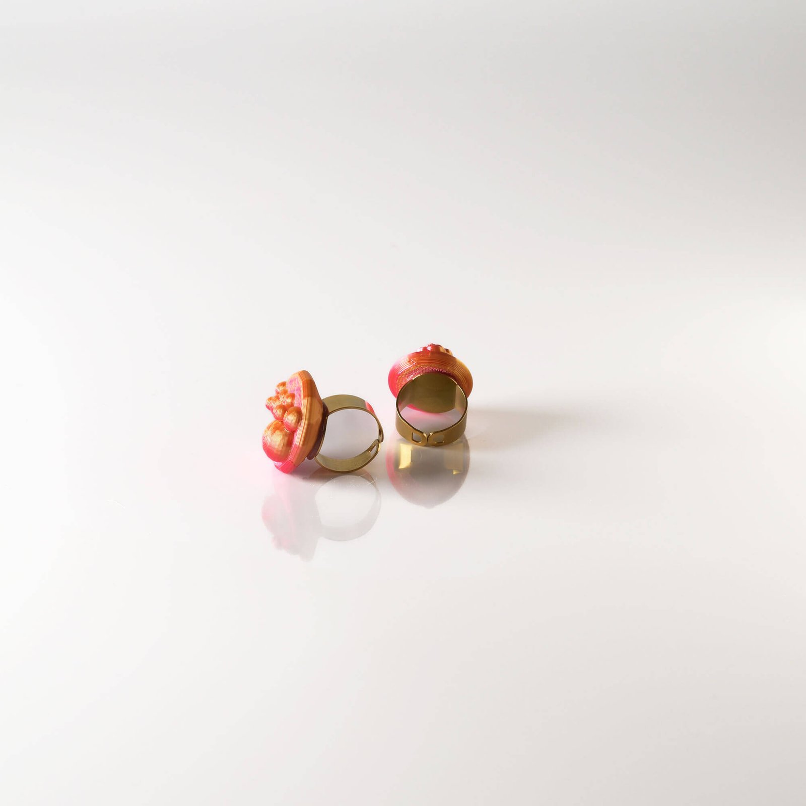 Cup ring Fuchsia Pulse - Image 3