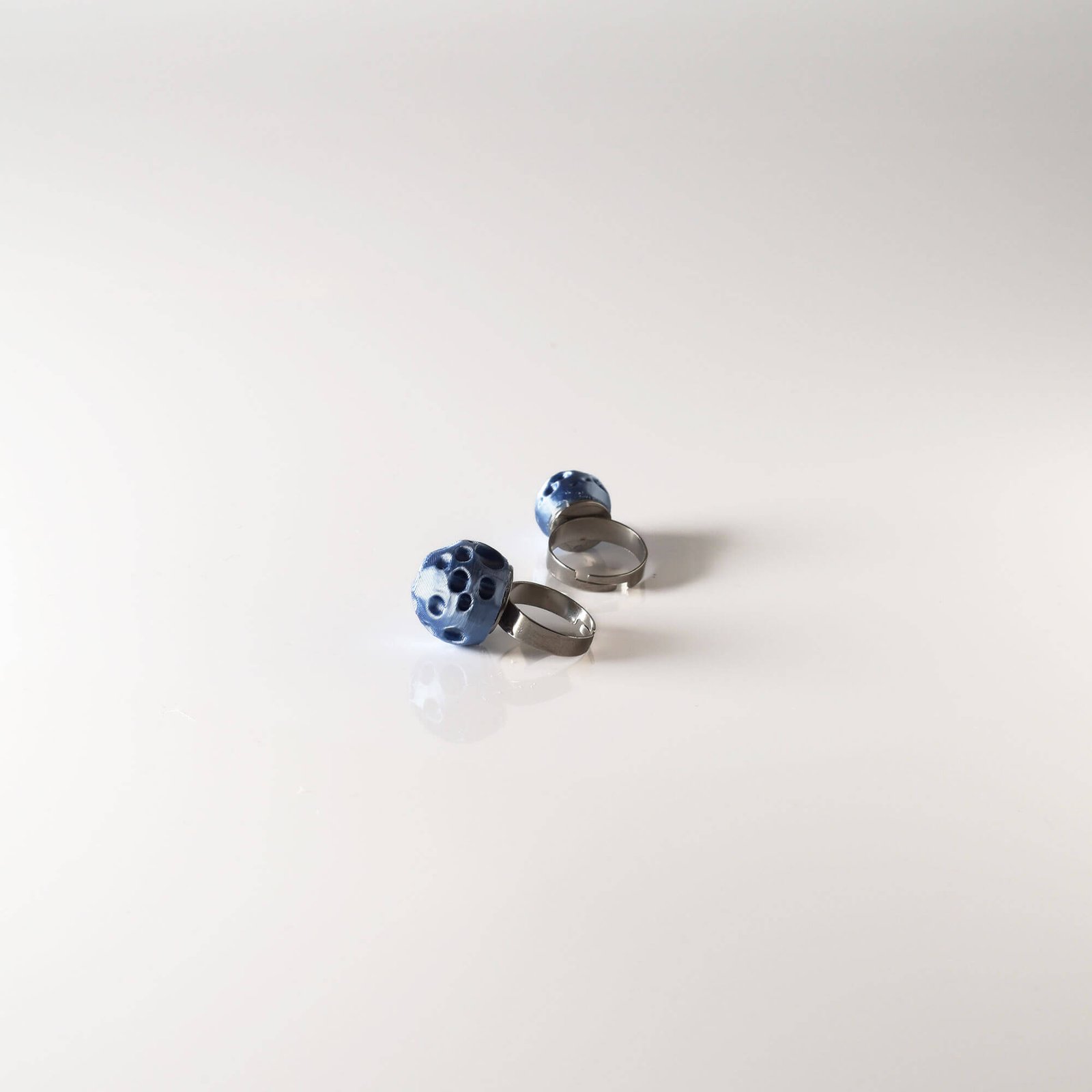 Full Moon Soft Sky ring Blue - Image 6