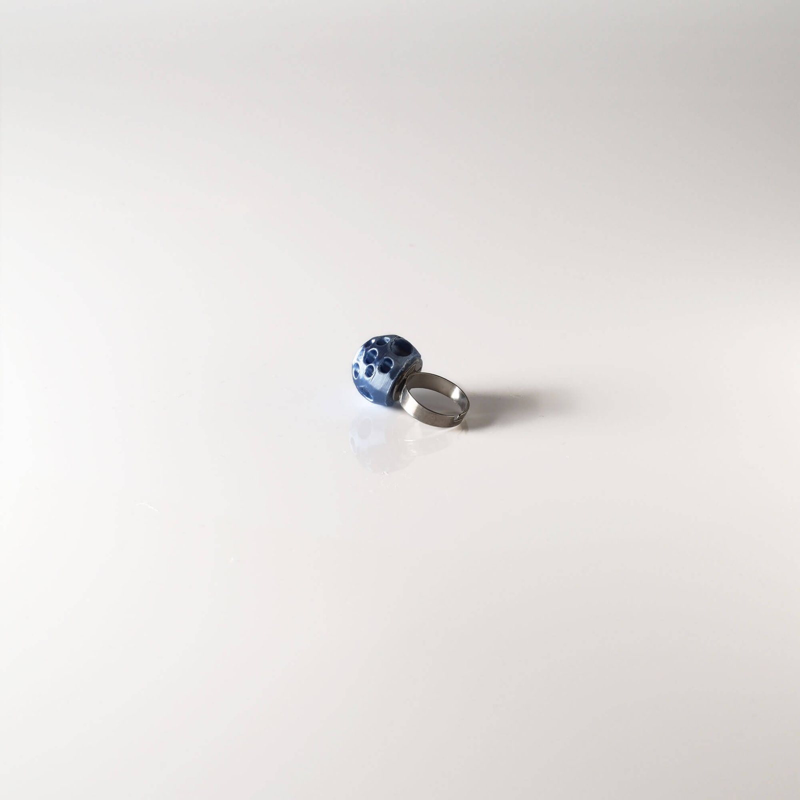 Full Moon Soft Sky ring Blue - Image 5