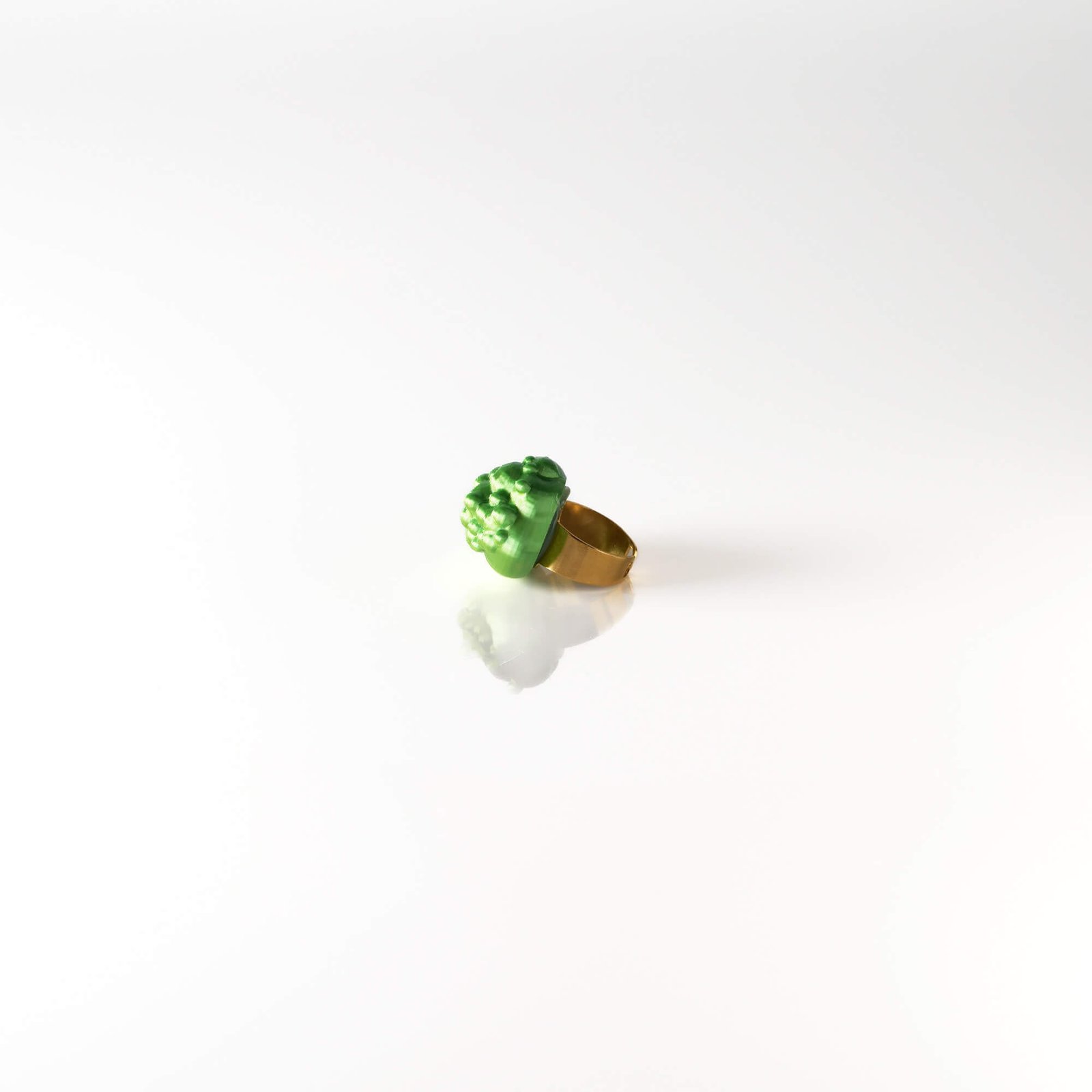 Bubbles ring Emerald Orbit green - Image 2