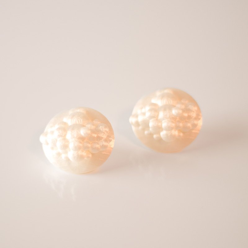 Star Dust earrings Pearl white - Image 3